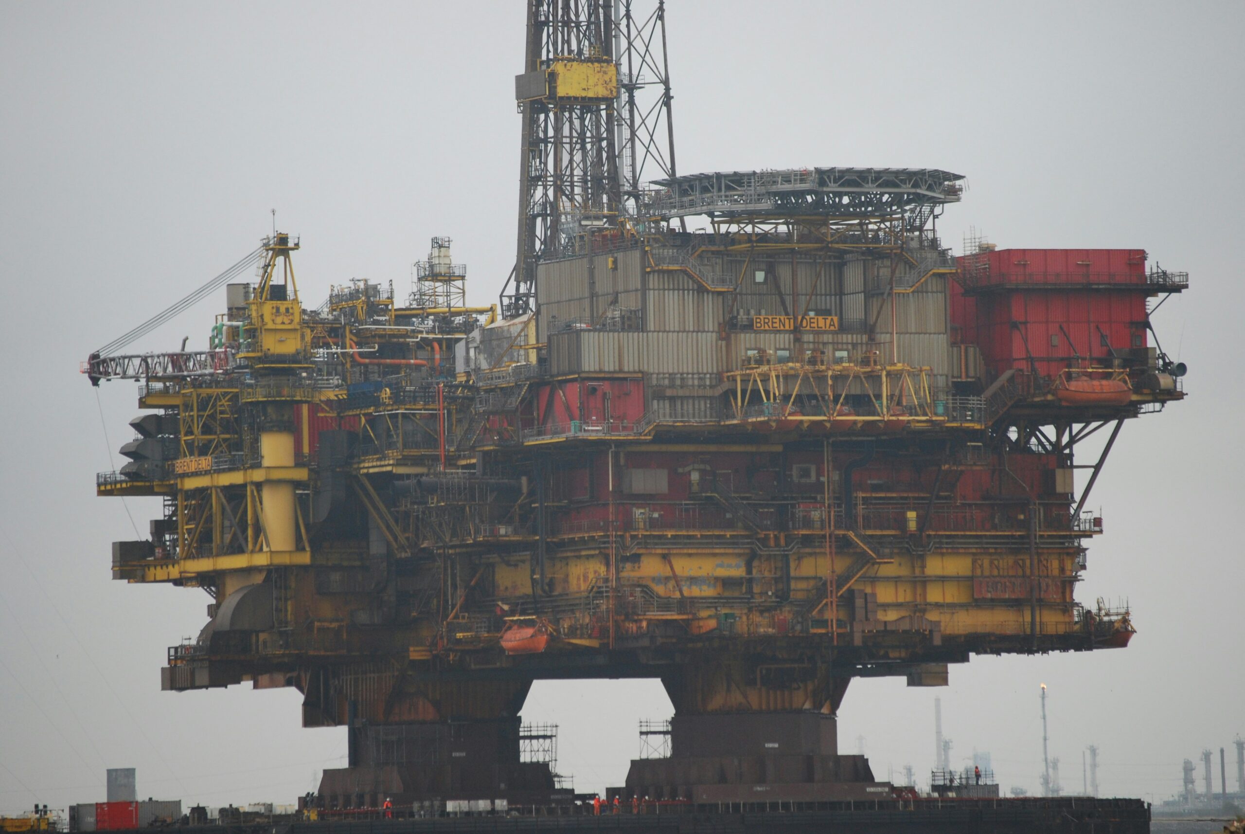 Πετρέλαιο: Οι ελπίδες για τερματισμό του πολέμου έριξαν τις τιμές κάτω από τα 100 δολάρια