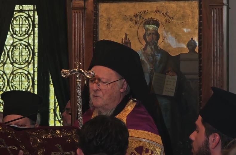 Ο Οικουμενικός Πατριάρχης στον Άγιο Νικόλαο Πτωχοκομείου – Πατριαρχική Θεία Λειτουργία με συγκίνηση και λαμπρότητα