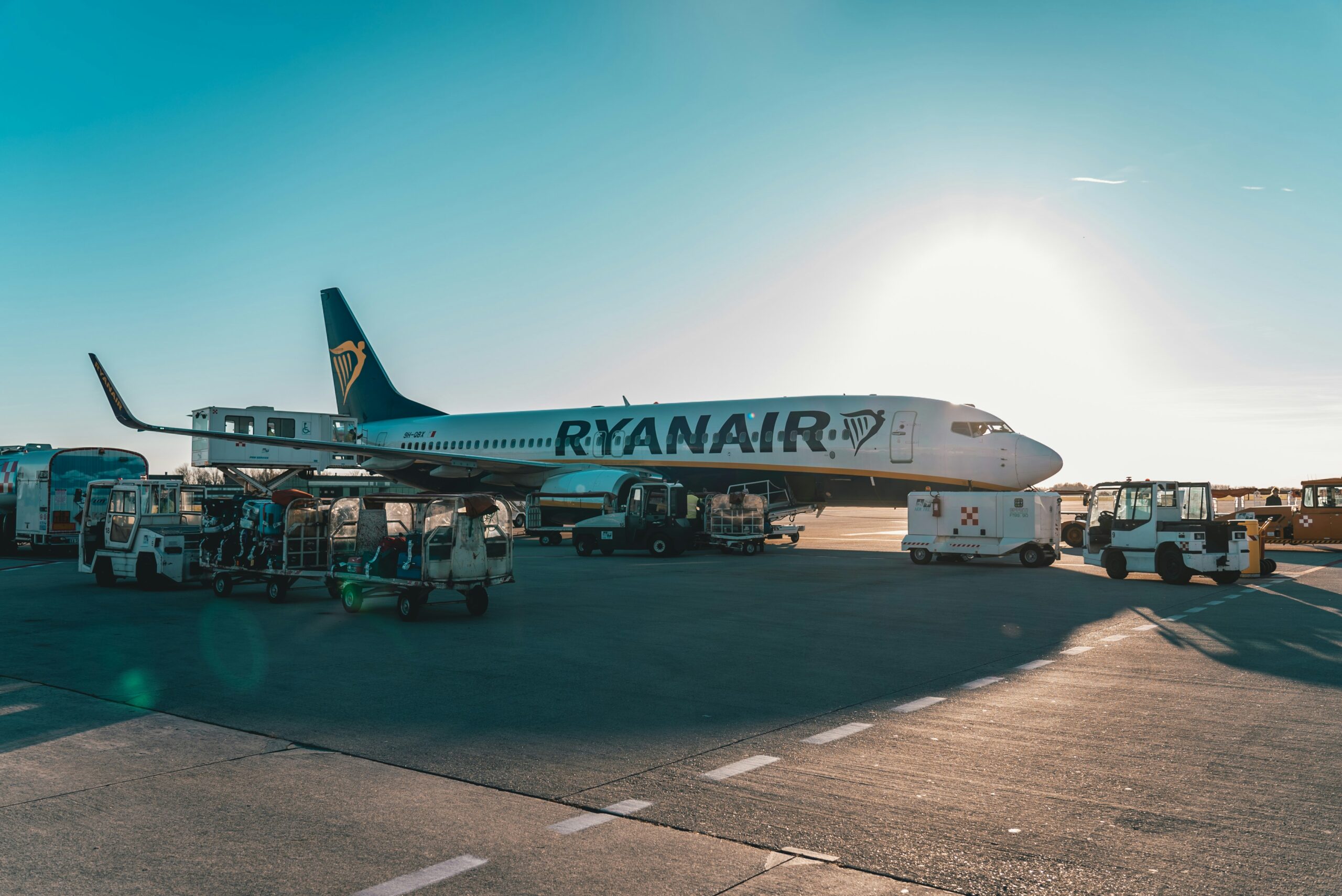 Ryanair: Σύσκεψη Δήμου Θεσσαλονίκης και Αντιπεριφέρειας Τουρισμού με στελέχη της αεροπορικής εταιρείας (Βίντεο)